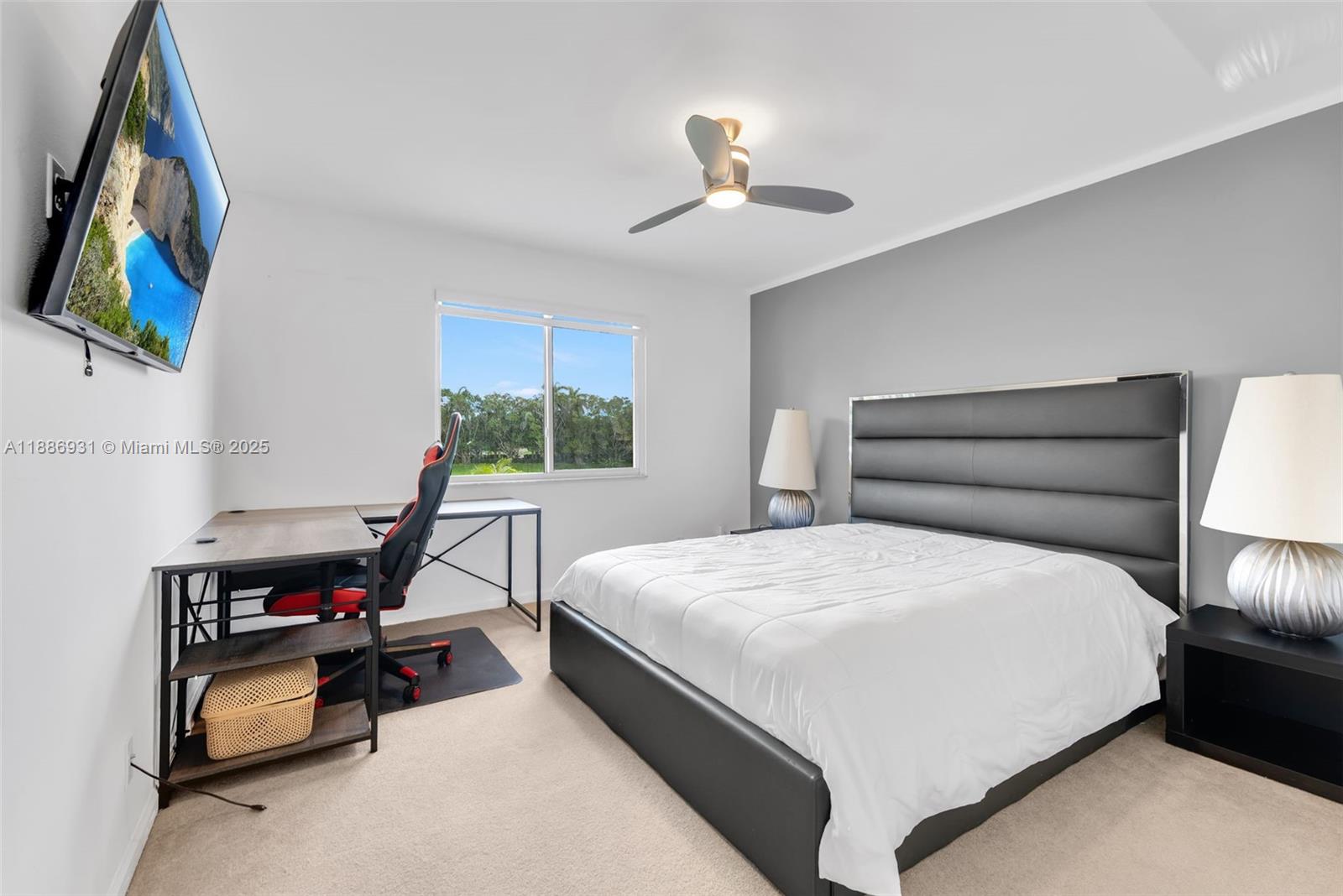 SECTOR 4 - Residential Lease