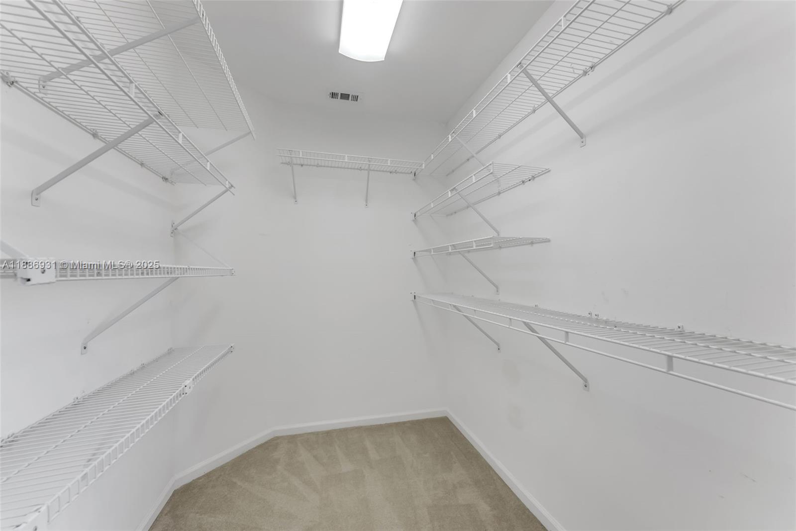 SECTOR 4 - Residential Lease