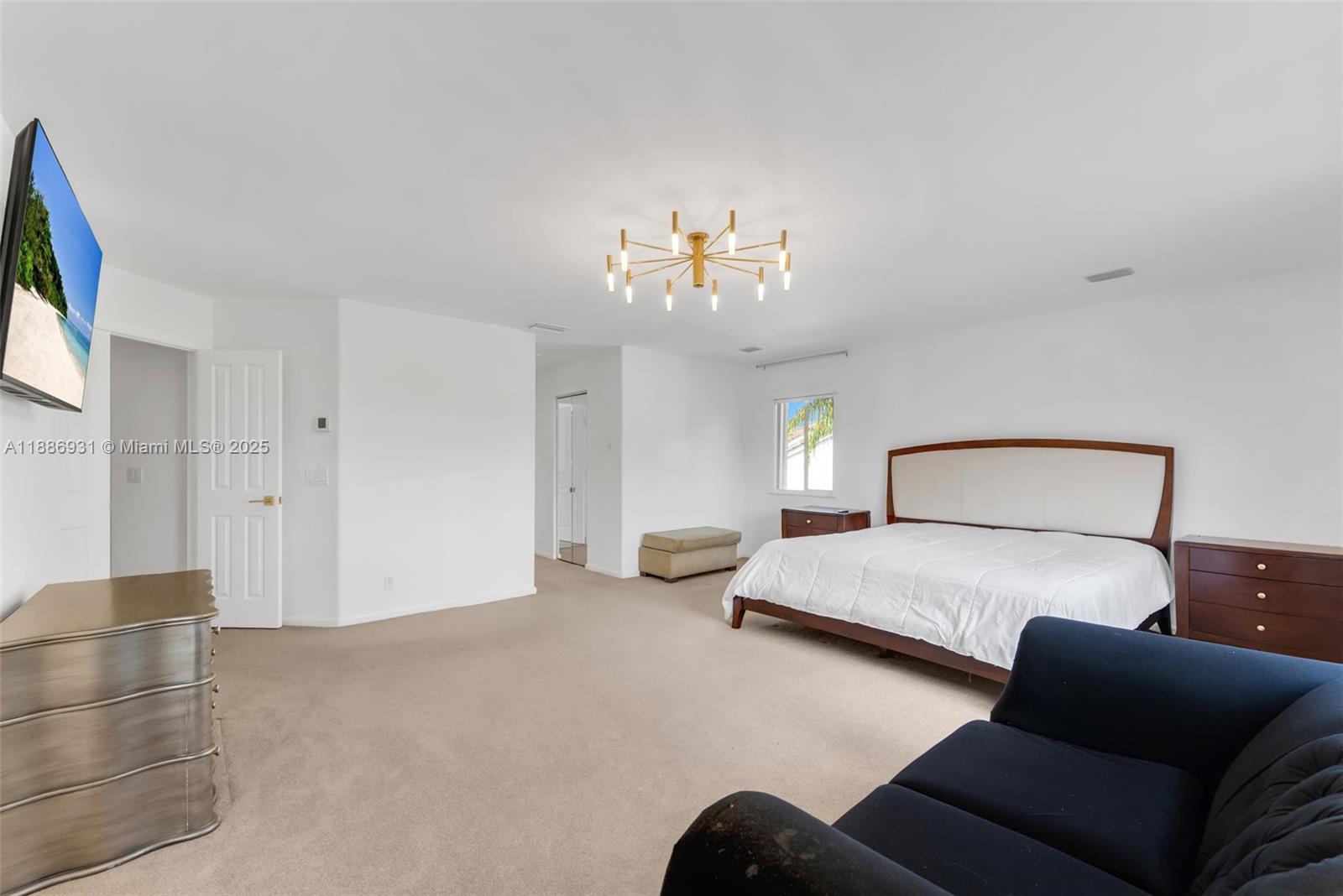 SECTOR 4 - Residential Lease