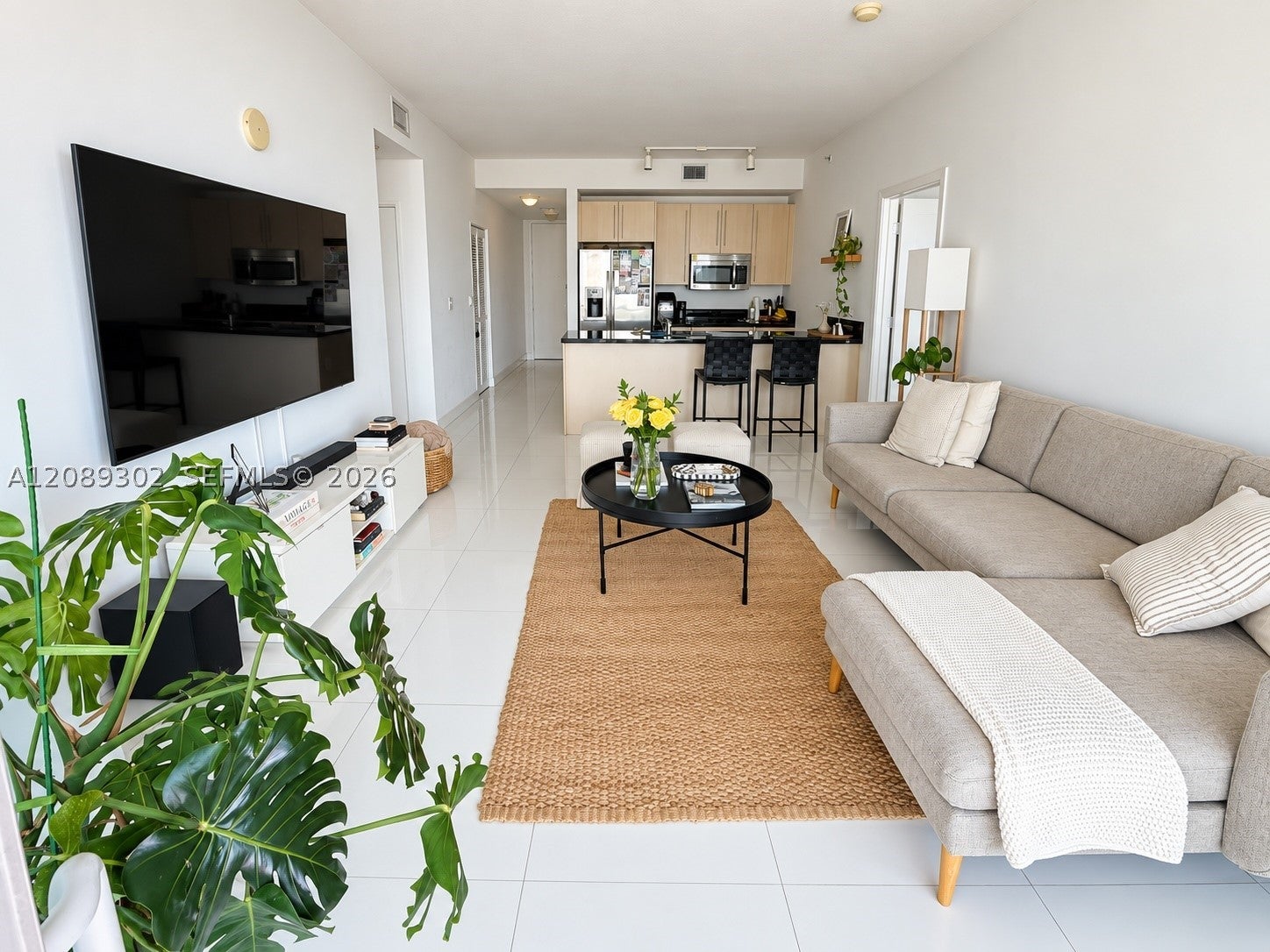 79 SW 12 ST 2910