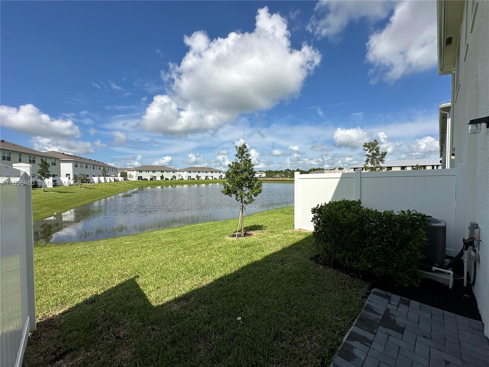 VERANDA PLAT NO. 9 - Residential Lease