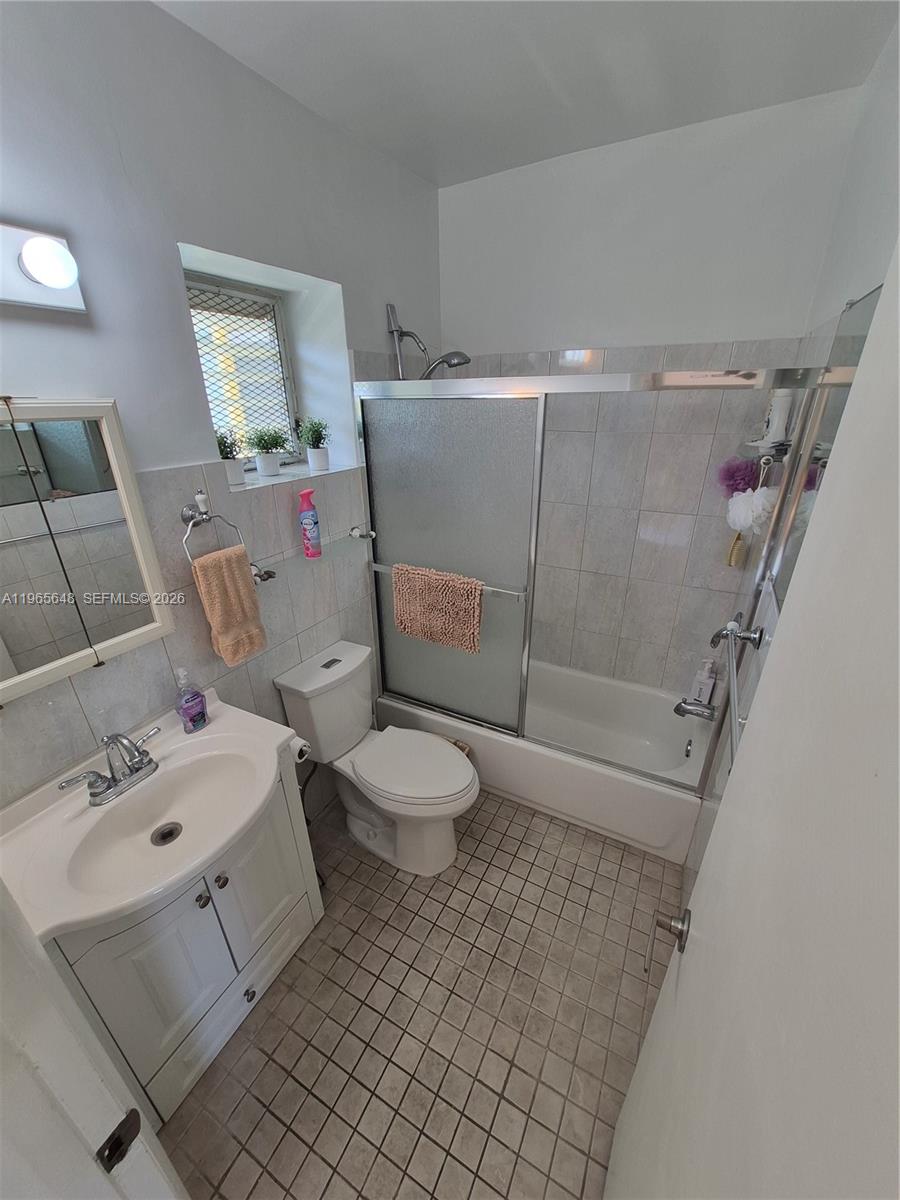 PINEWOOD HOUSE INC CO-OP - Residential