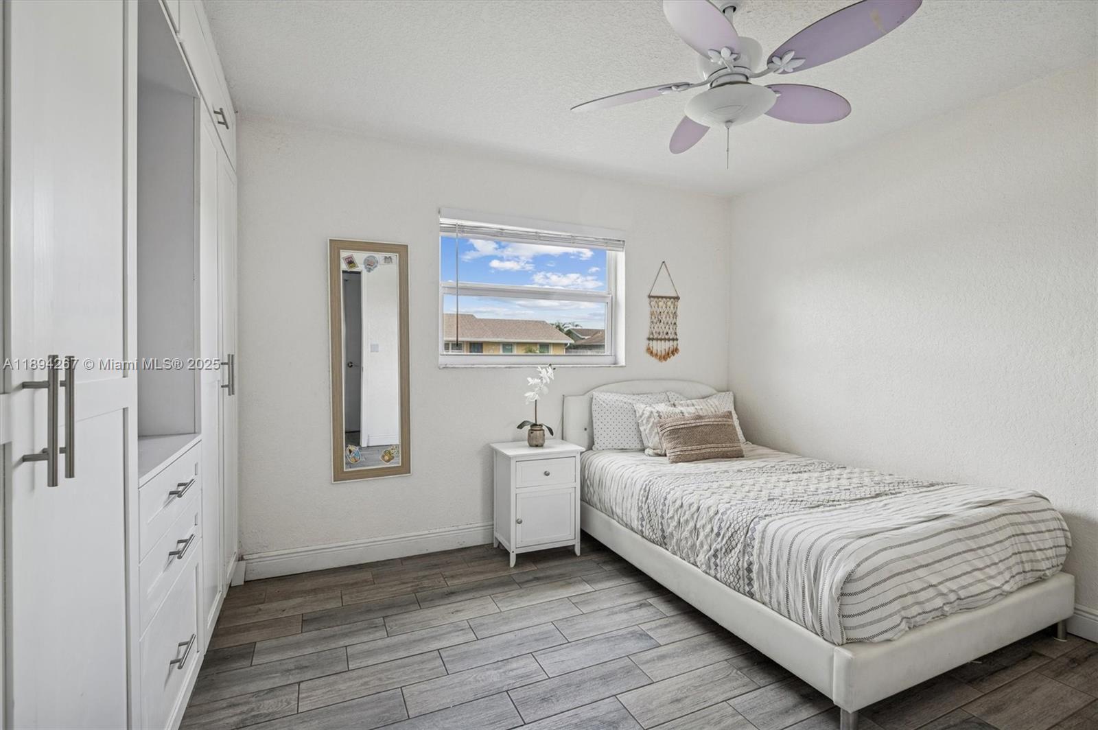 WEST DEERFIELD BEACH - Residential