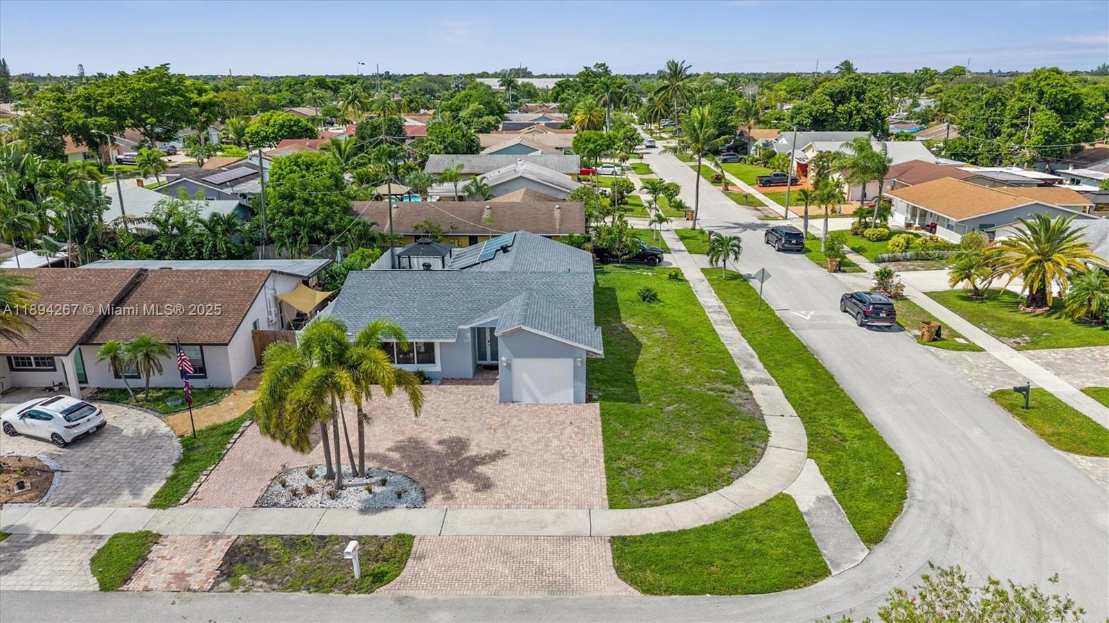 WEST DEERFIELD BEACH - Residential