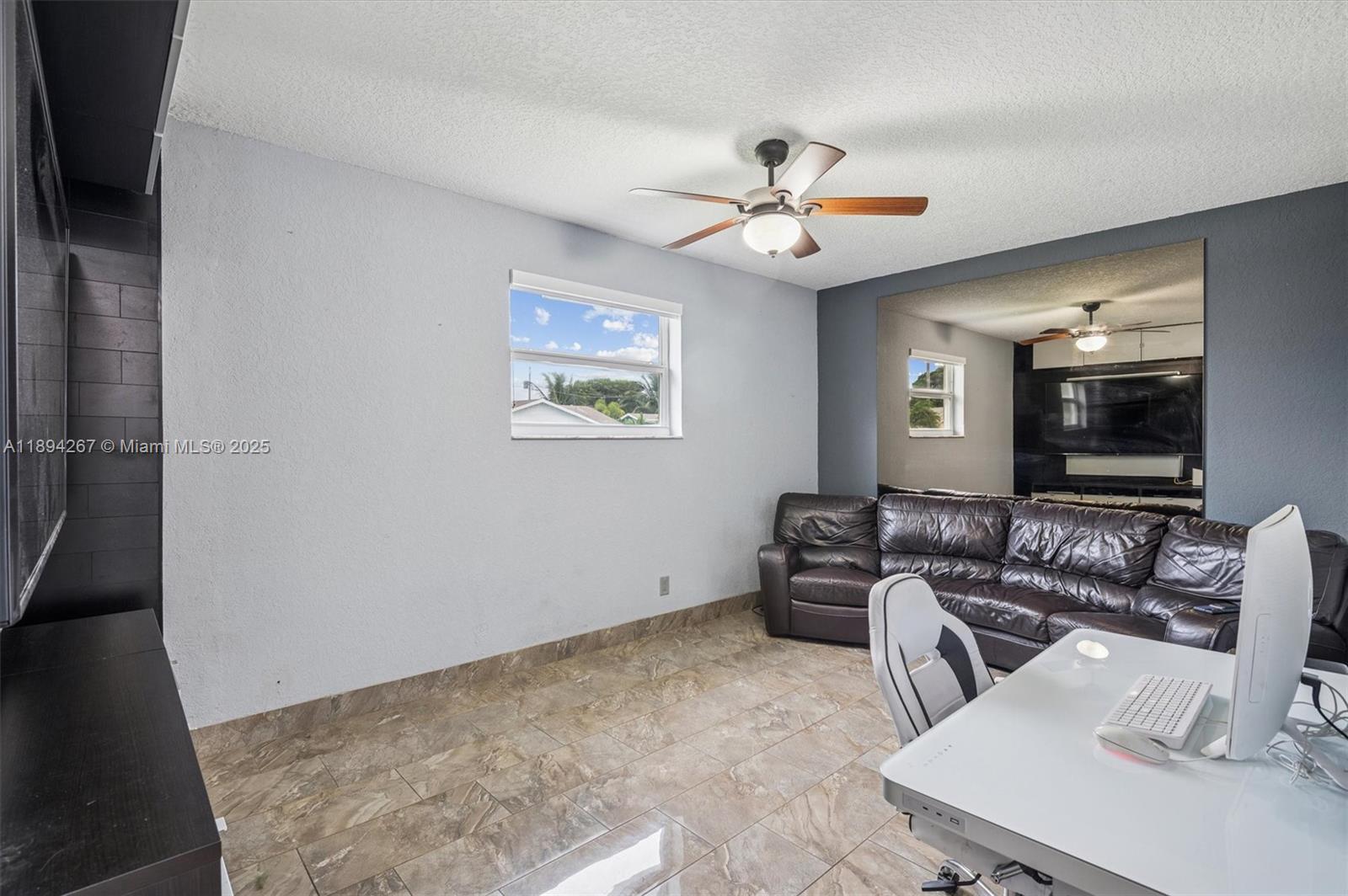 WEST DEERFIELD BEACH - Residential