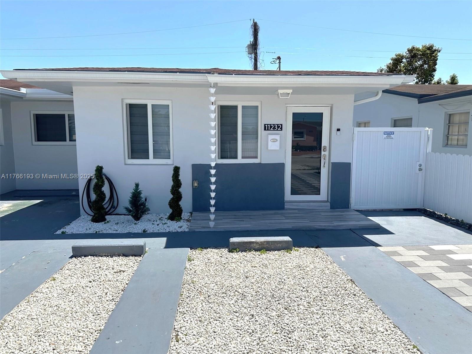 Rental Property at 11232 Sw 5th St 2, Sweetwater, Miami-Dade County, Florida - Bedrooms: 2 
Bathrooms: 1  - $3,000 MO.