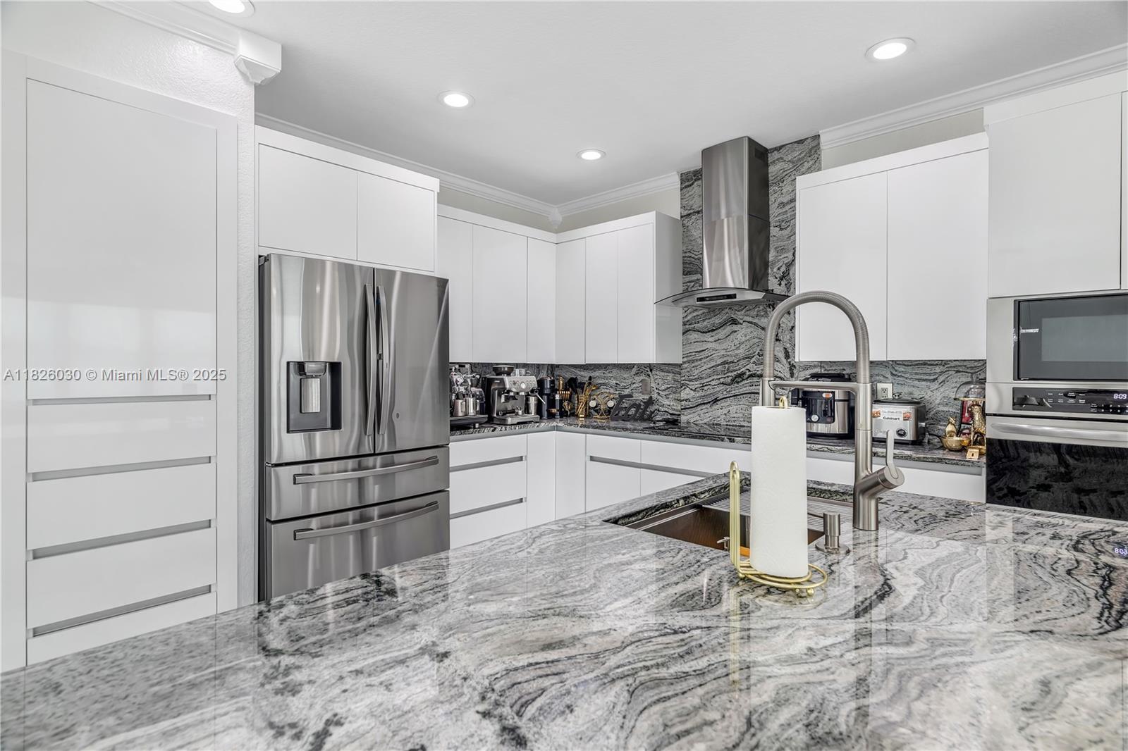 NORTH 29 ASSOC - Residential