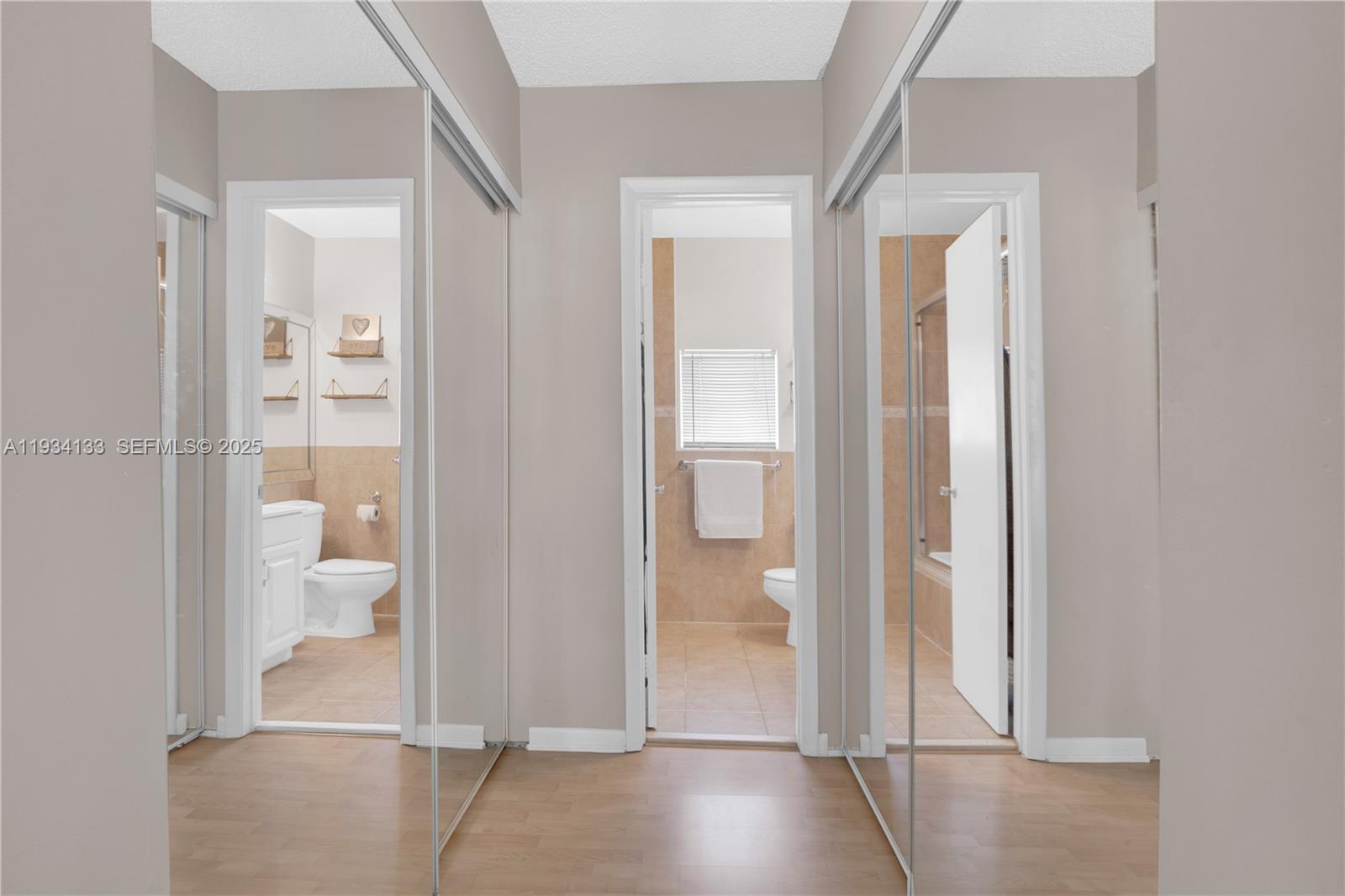 PEMBROKE LAKES SECTION EI - Residential