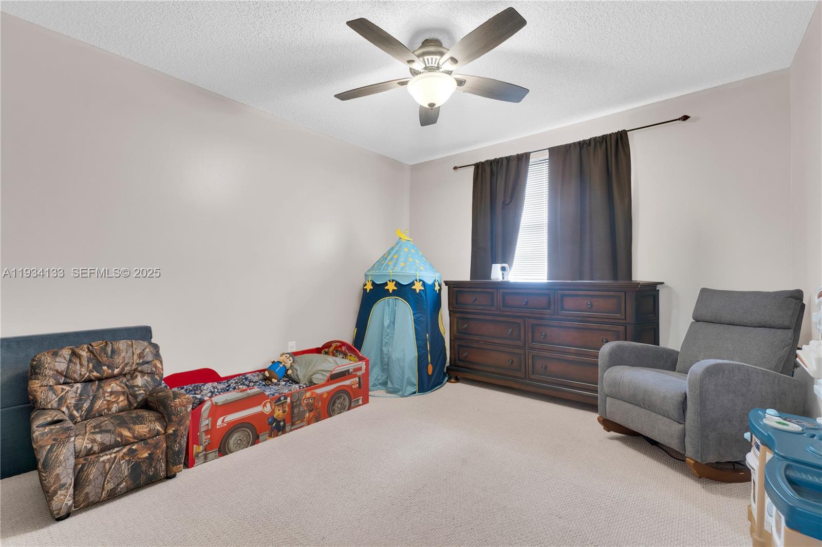 PEMBROKE LAKES SECTION EI - Residential