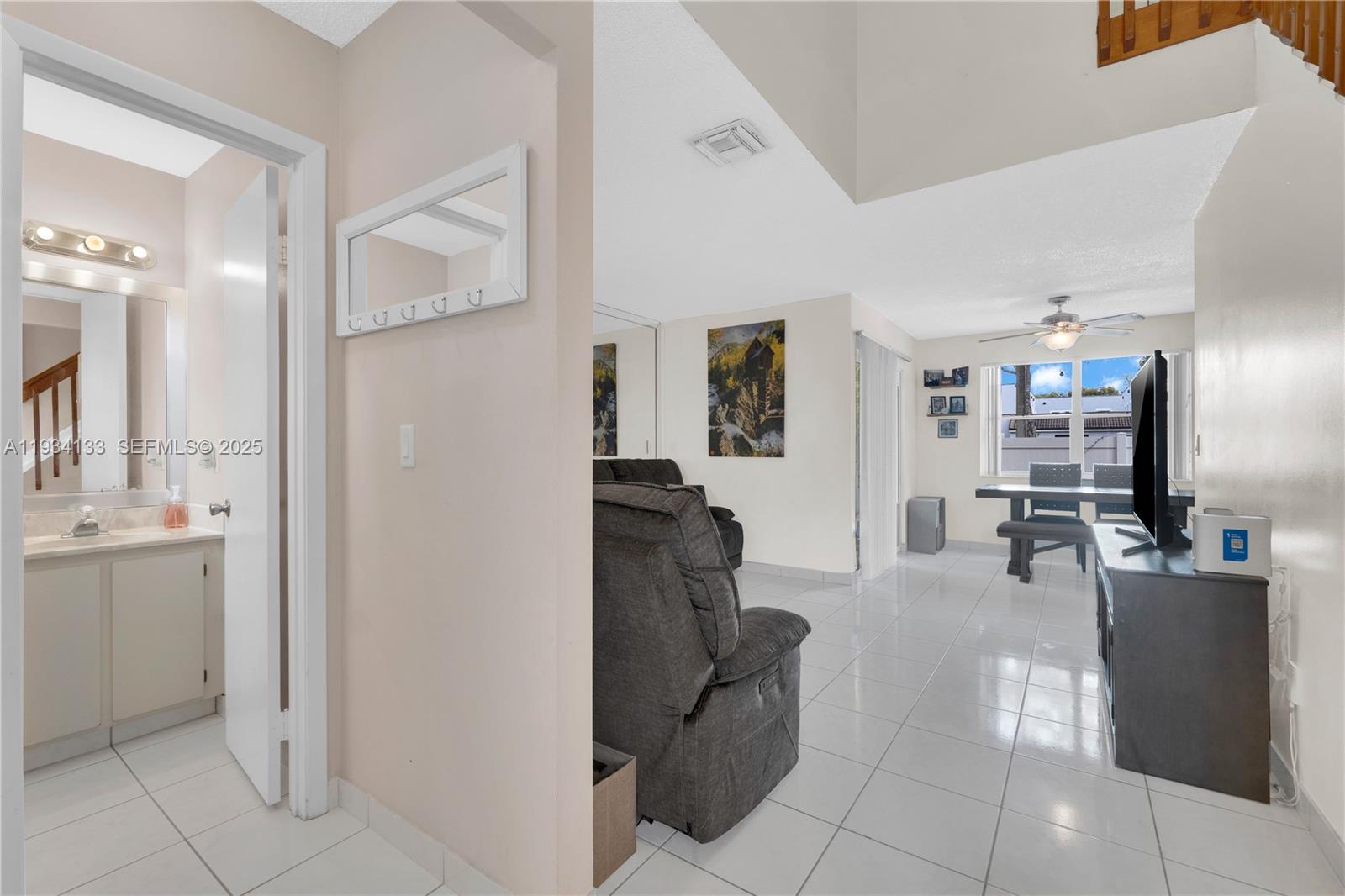 PEMBROKE LAKES SECTION EI - Residential