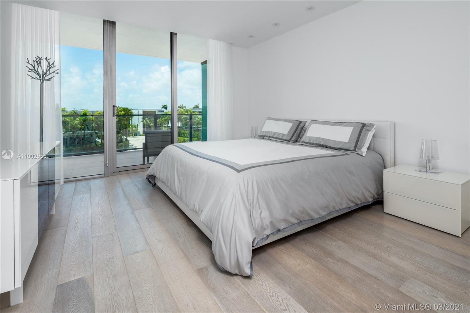 OCEANA KEY BISCAYNE CONDO - Residential