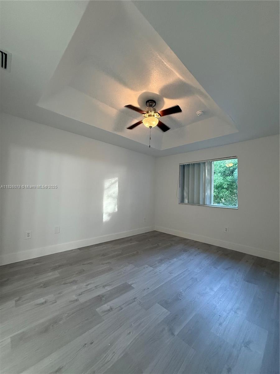 2452 SE 14th Ave 284, Homestead, FL, 33035/$299,000 4 2452 SE 14th Ave 284