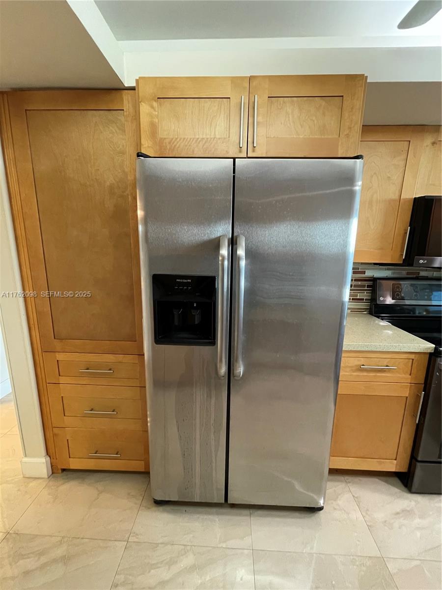 2655 Collins Ave 1906