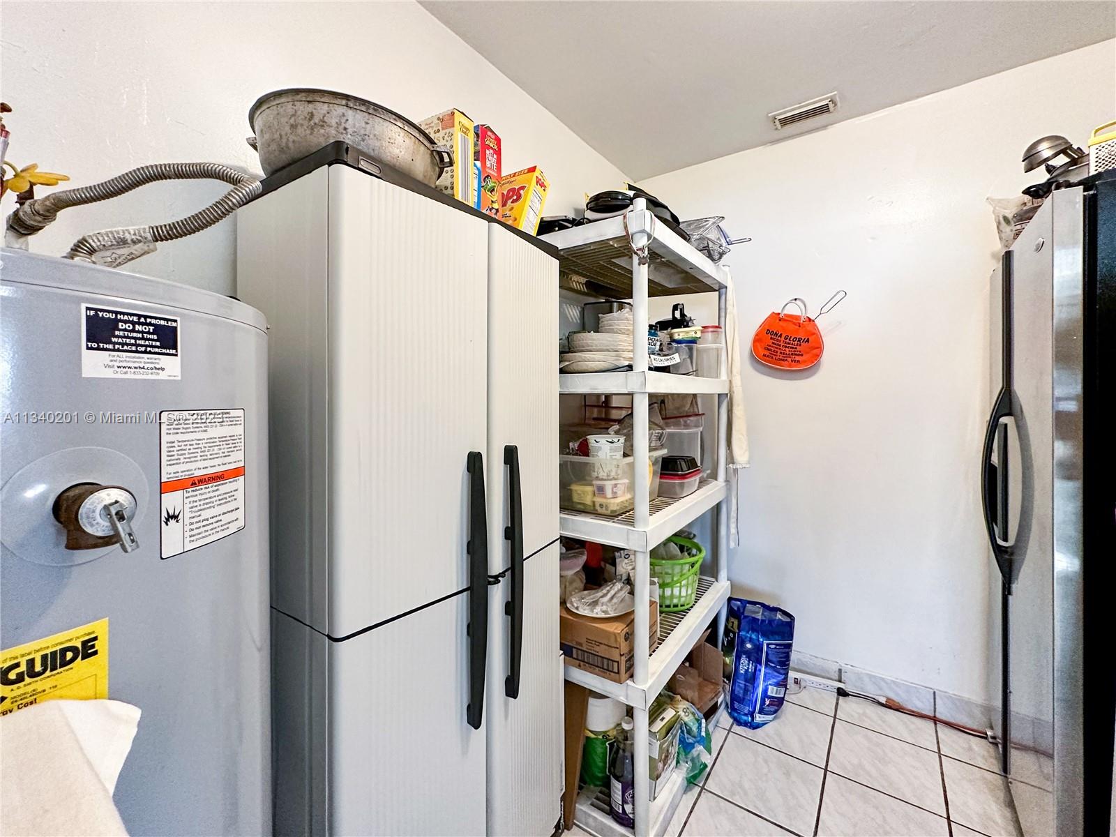 21 ST CENTURY HOMES 1ST S - Residential