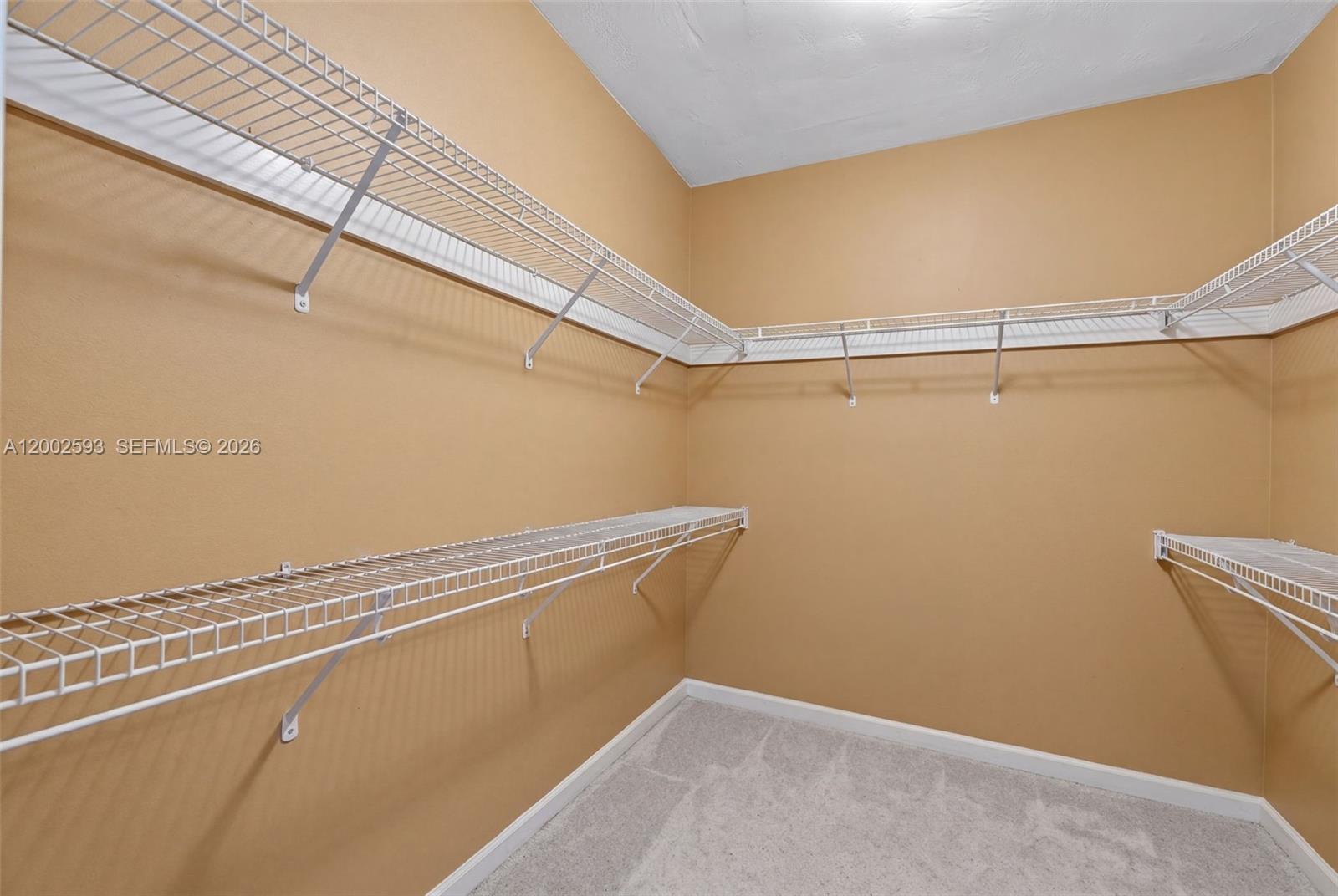 CONTINENTAL HOMES - Residential