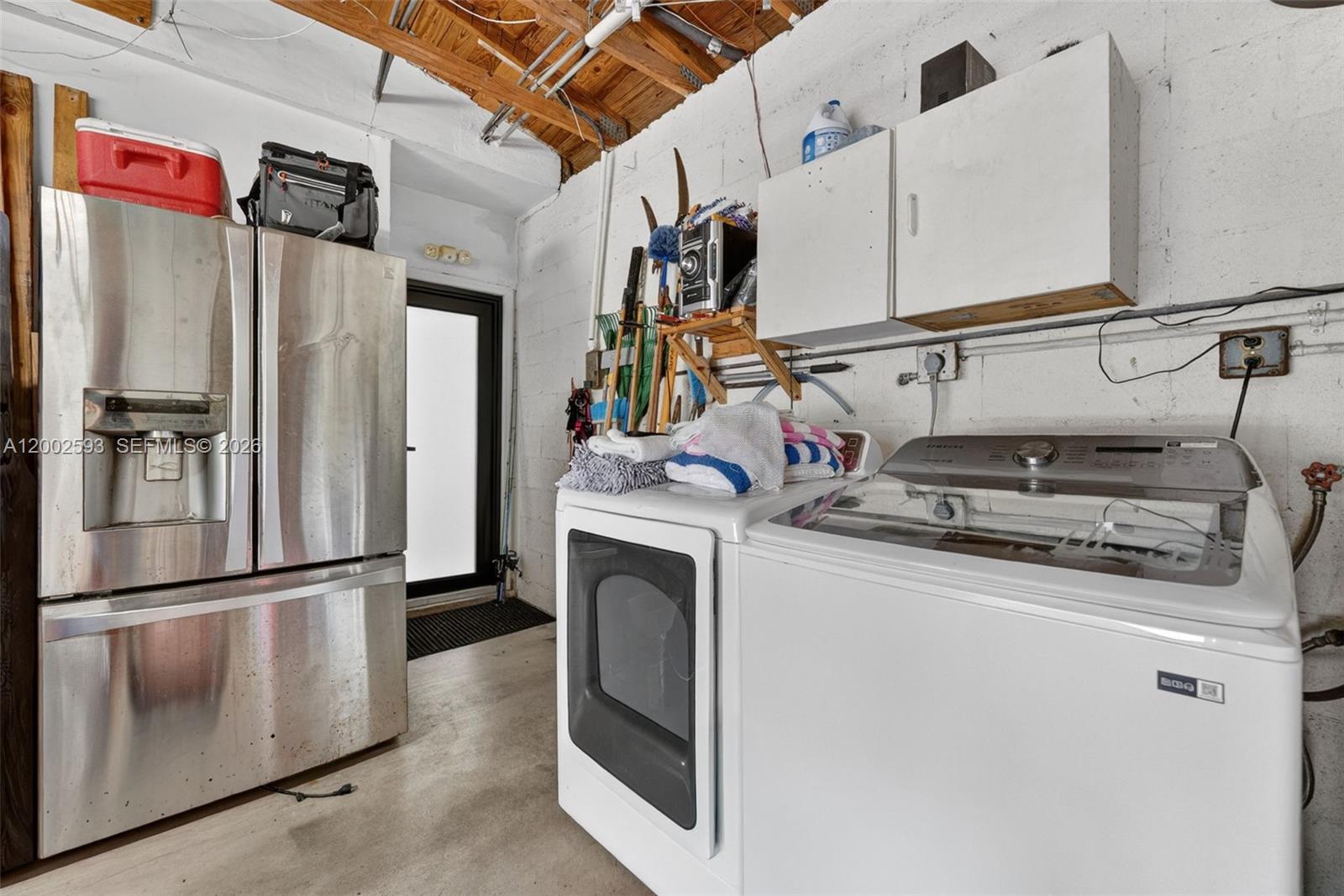 CONTINENTAL HOMES - Residential