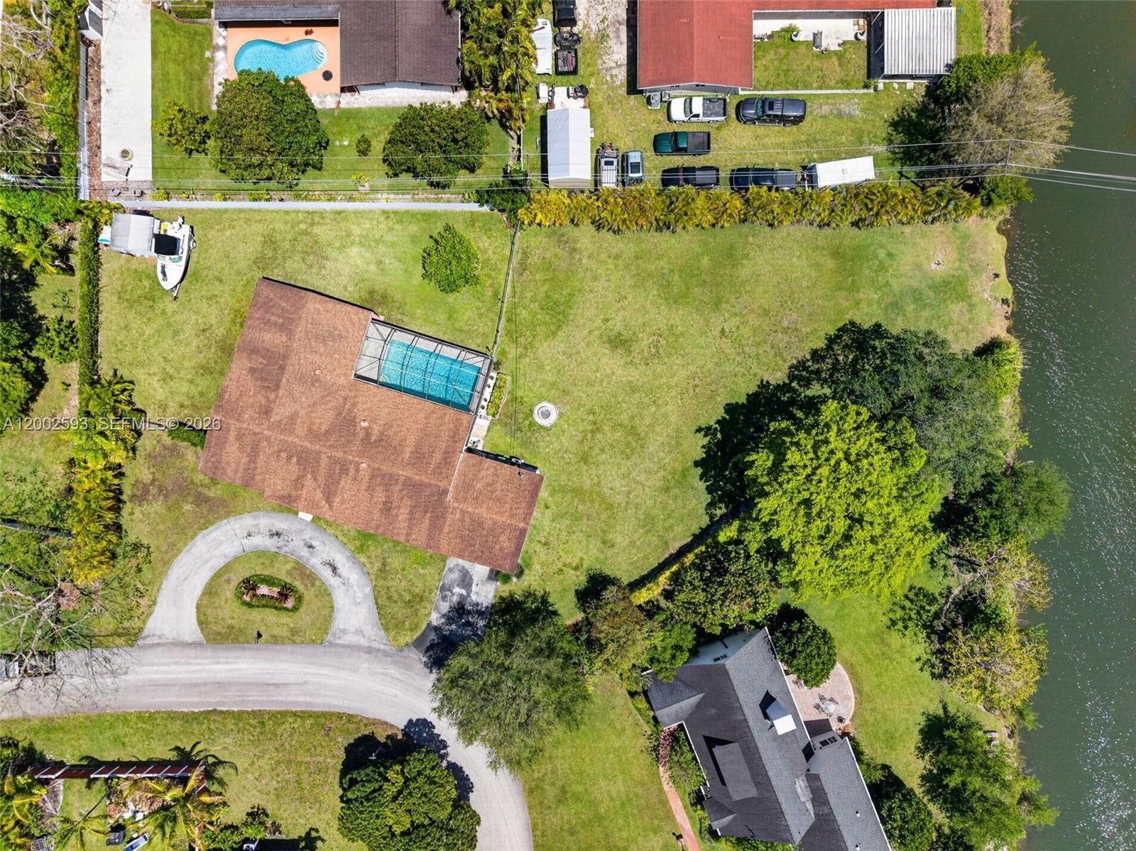 CONTINENTAL HOMES - Residential