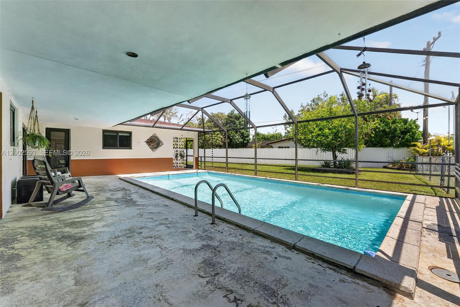 CONTINENTAL HOMES - Residential