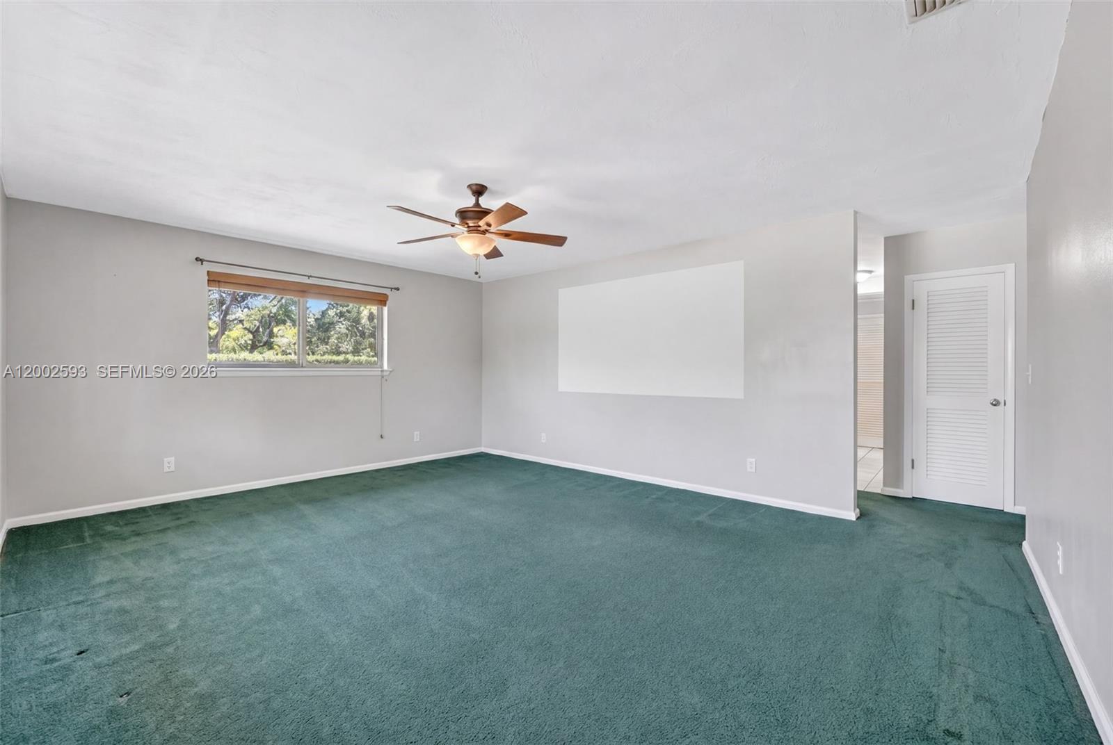 CONTINENTAL HOMES - Residential