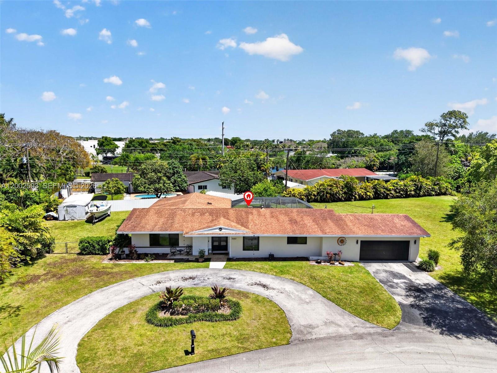 CONTINENTAL HOMES - Residential