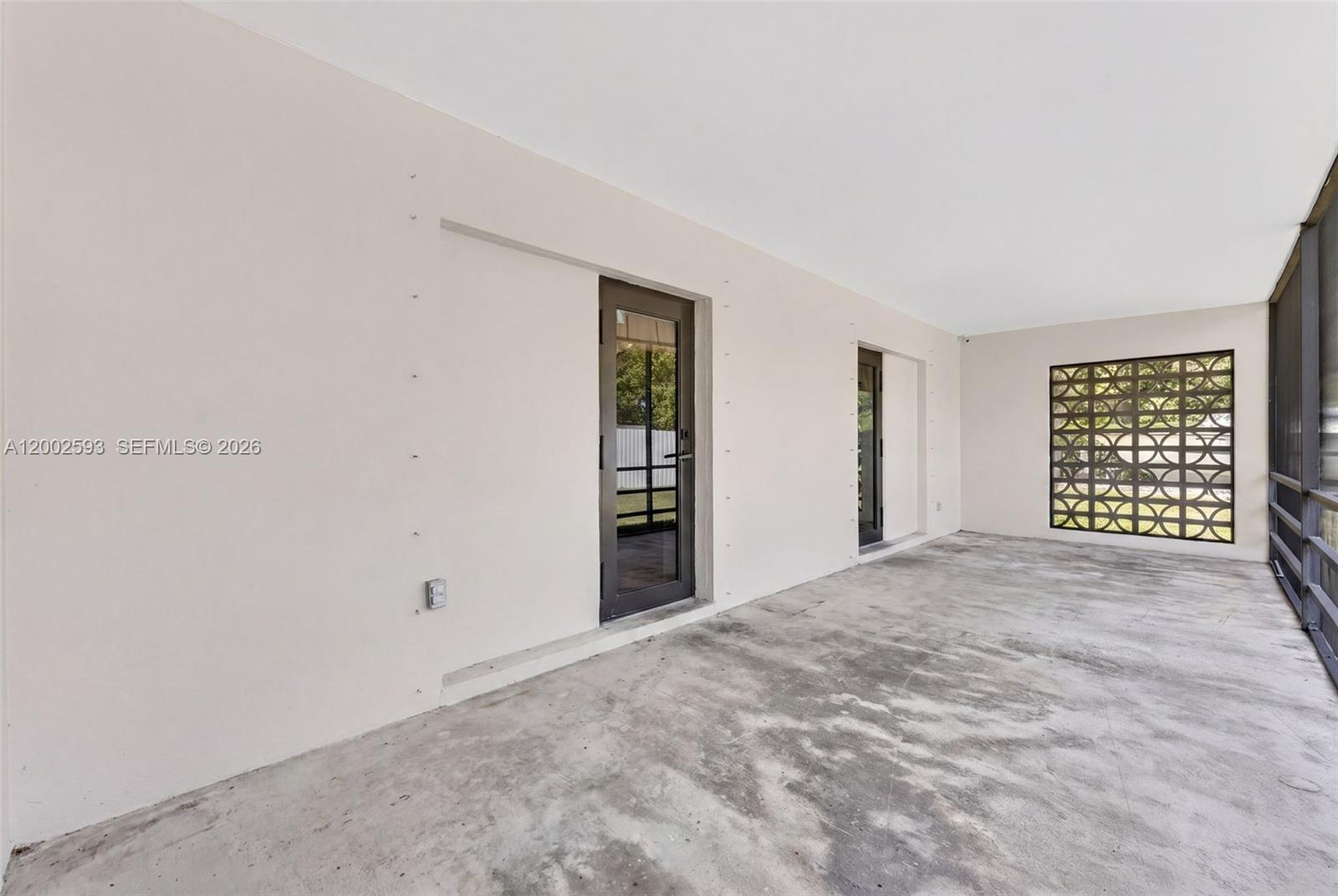 CONTINENTAL HOMES - Residential