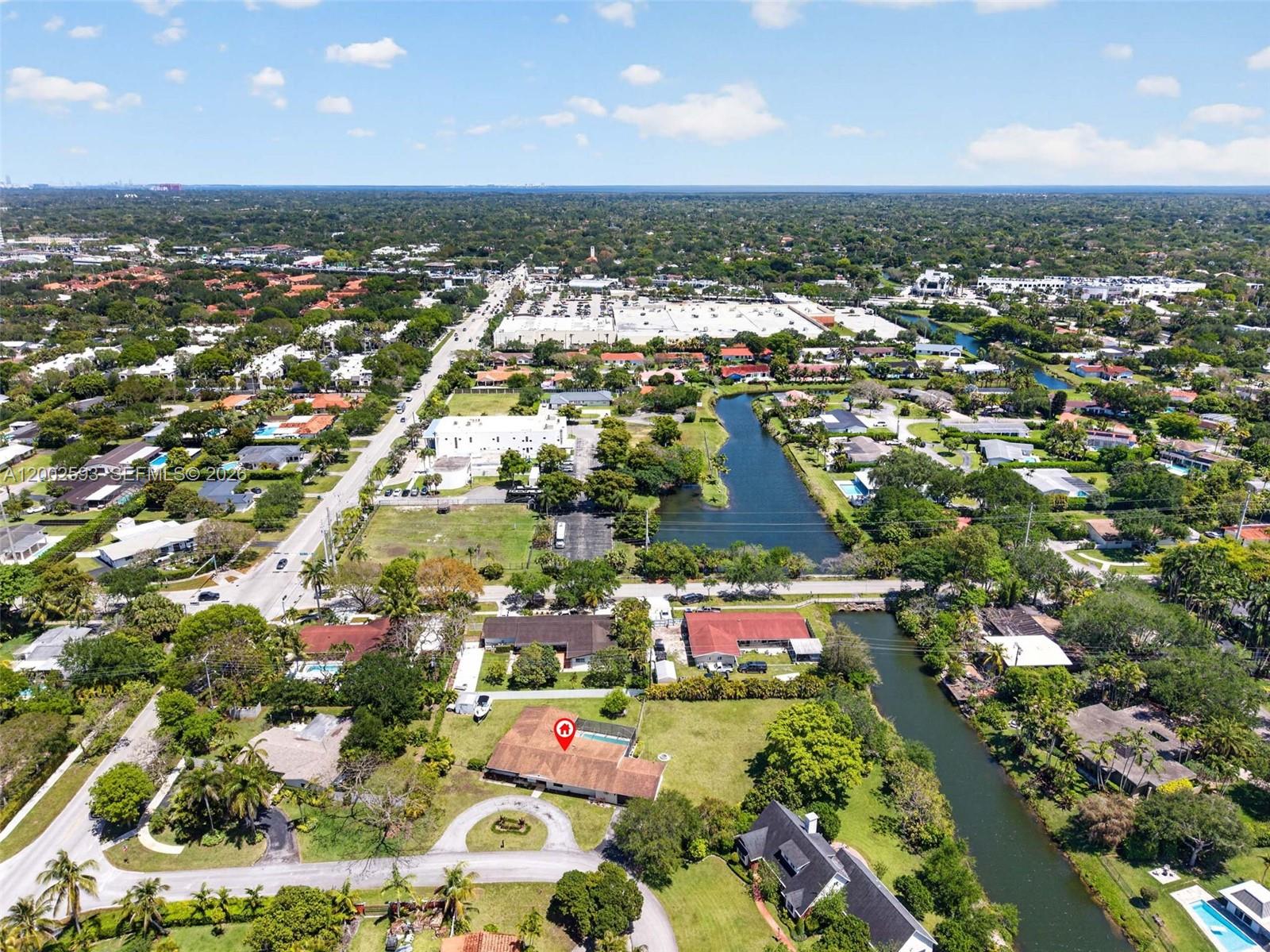 CONTINENTAL HOMES - Residential