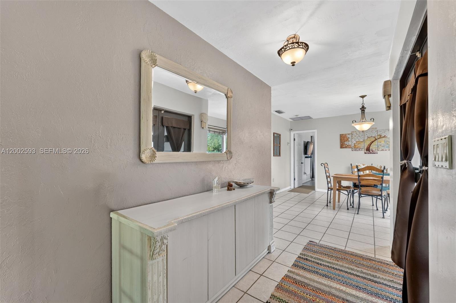 CONTINENTAL HOMES - Residential