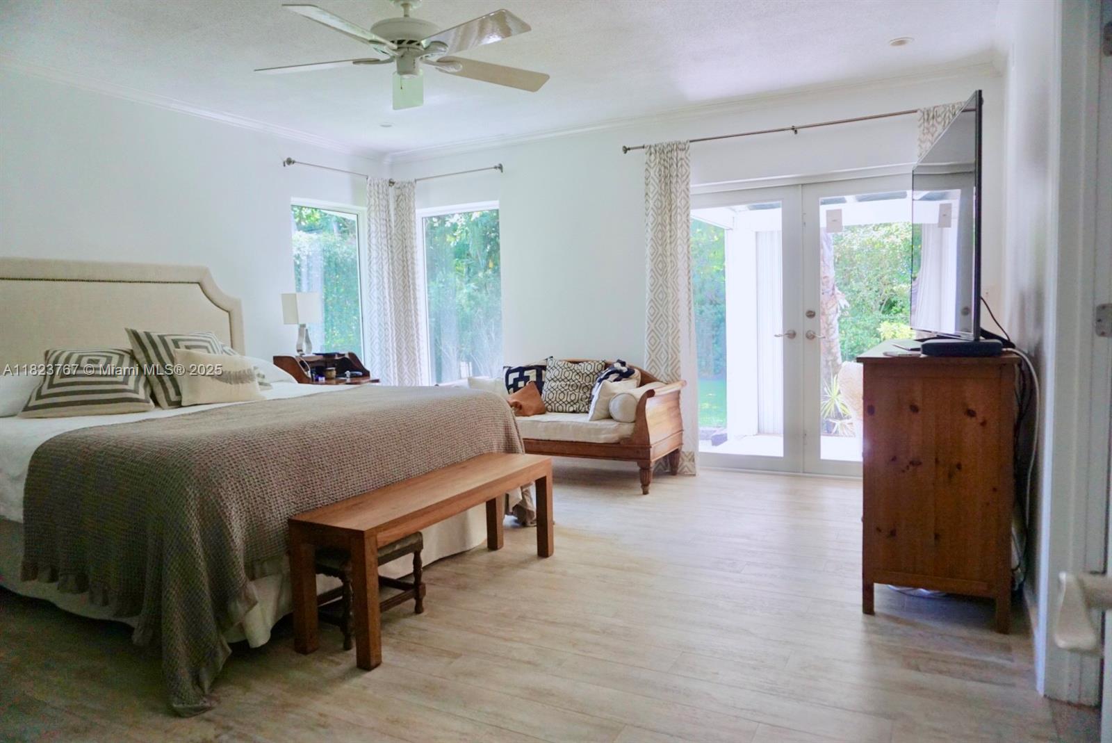 CUTLER BAY ESTATES - Residential Lease