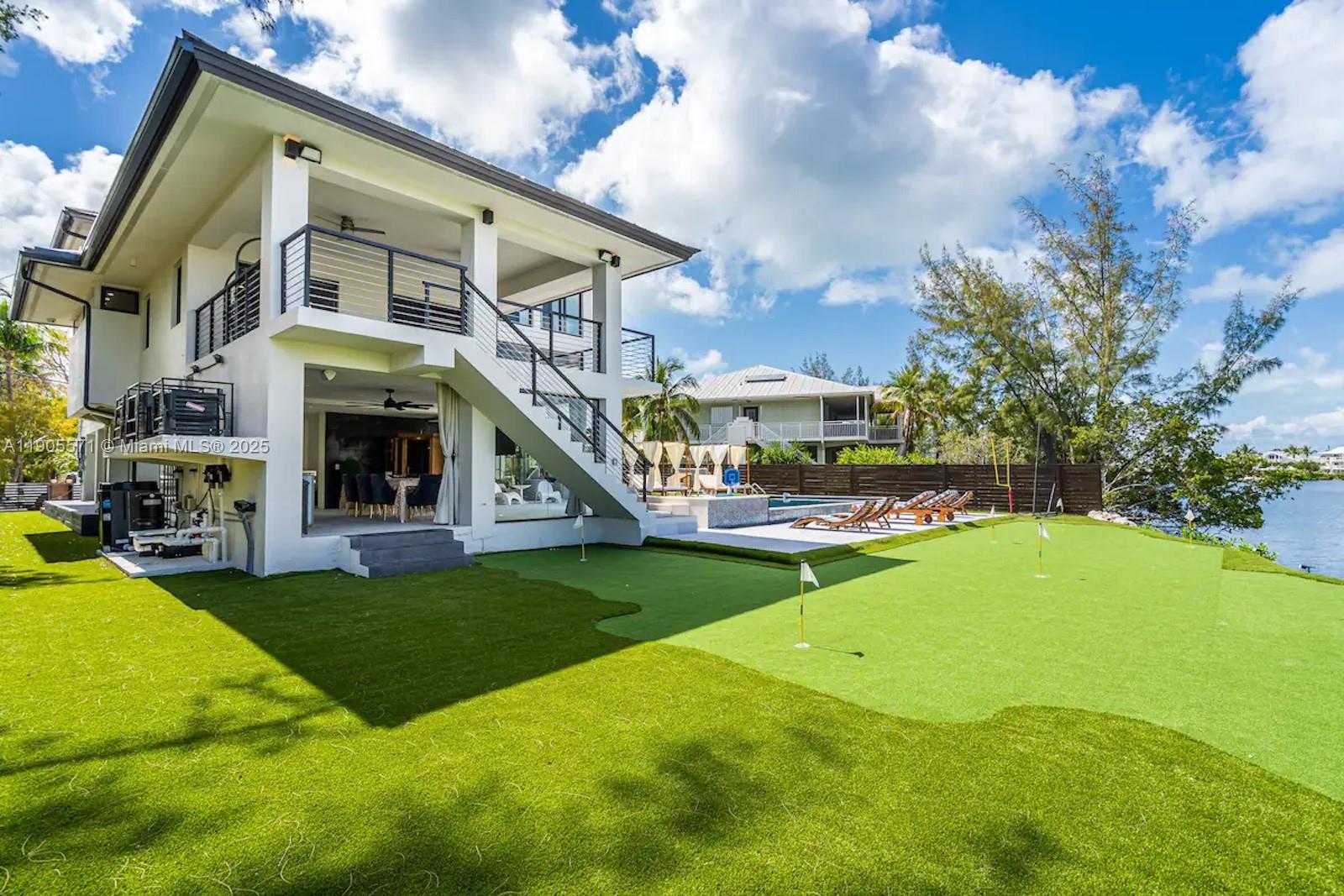 BUCCANEER PT (LARGO SOUND - Residential Lease