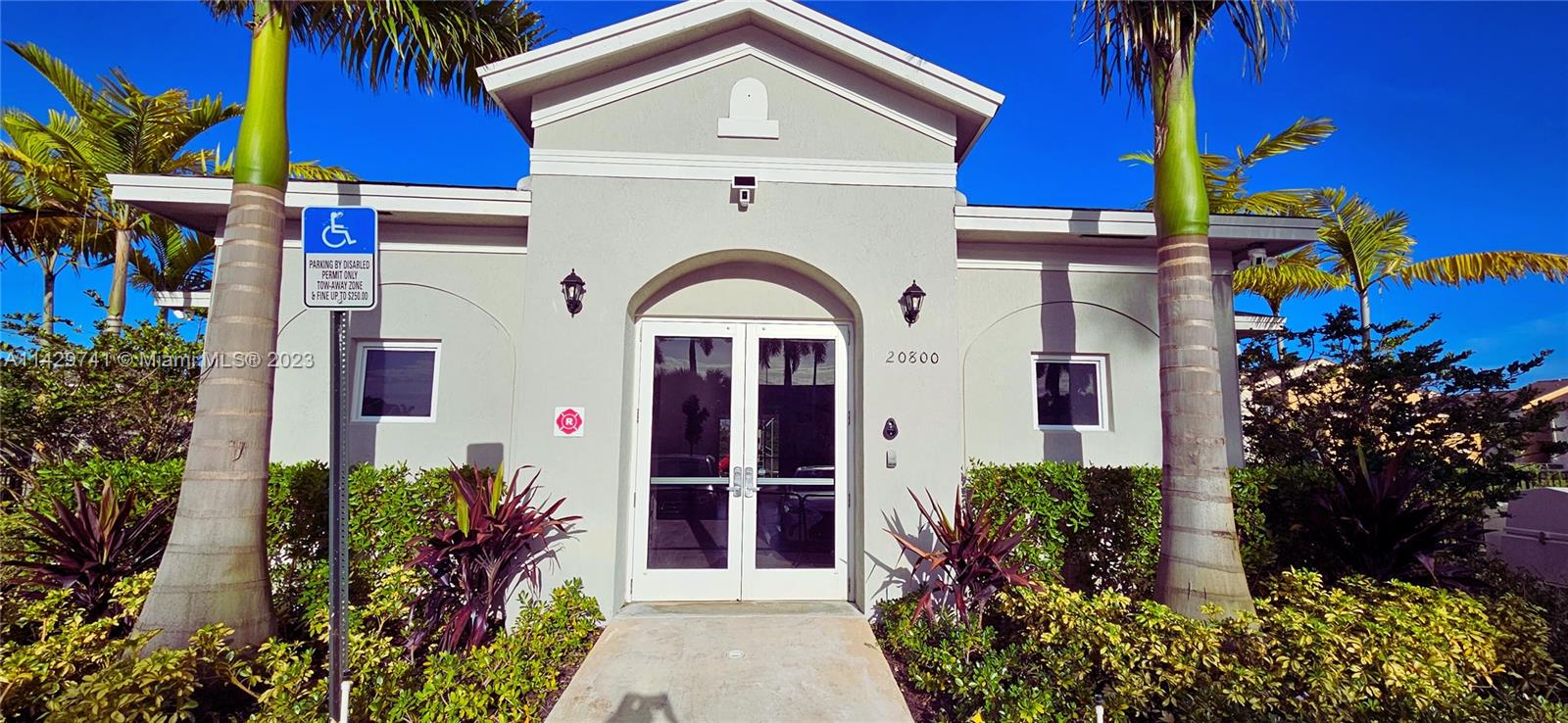 WALDEN PLACE - Residential