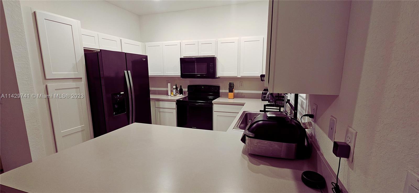 WALDEN PLACE - Residential