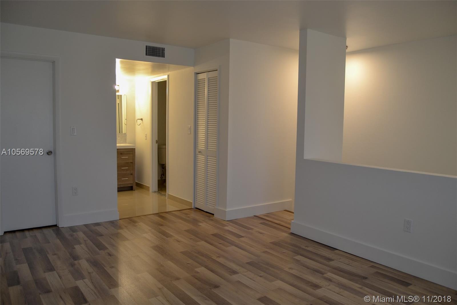 VILLAS SAN MIGUEL CONDO - Residential