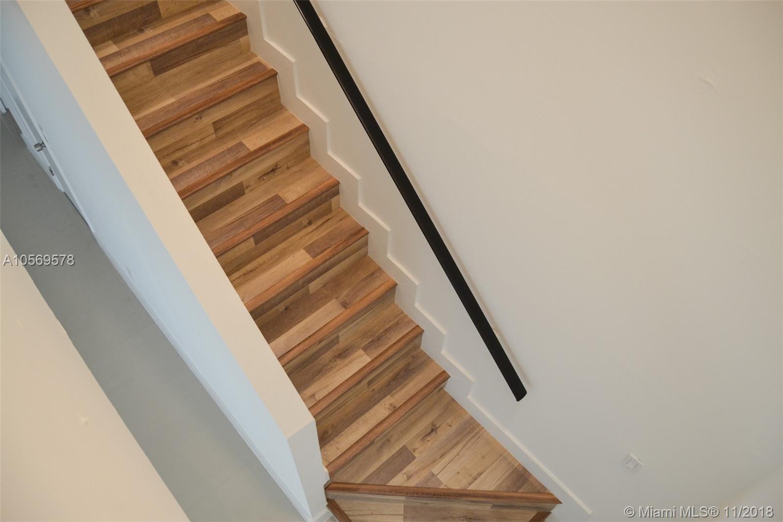 VILLAS SAN MIGUEL CONDO - Residential