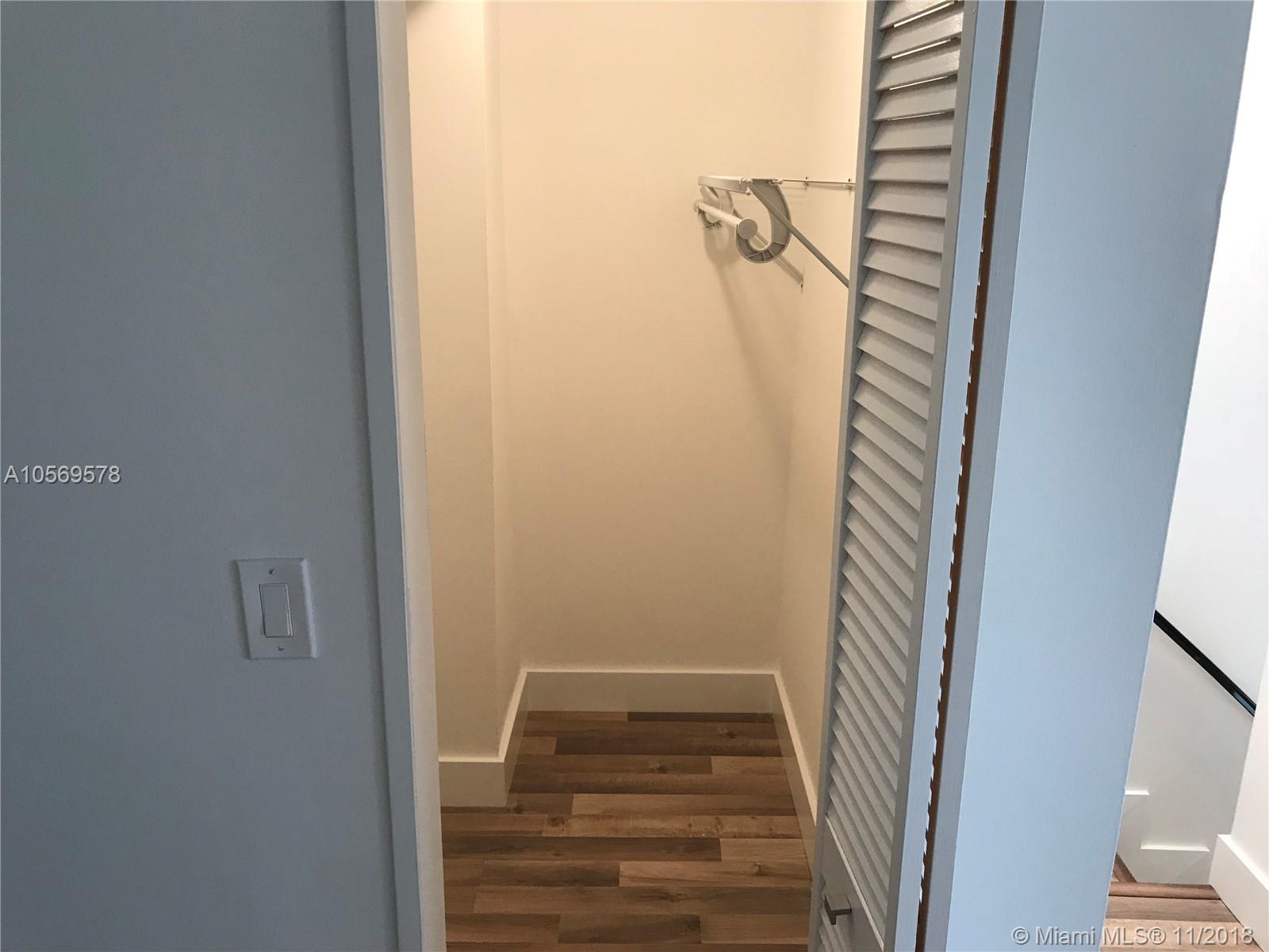 VILLAS SAN MIGUEL CONDO - Residential