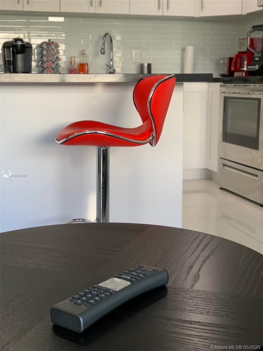 VITRAN AT NARANJA ESTATES - Residential