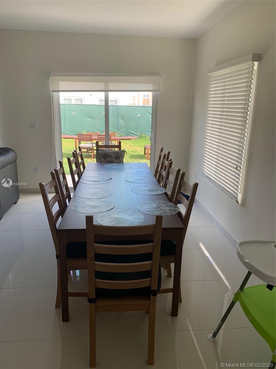 VITRAN AT NARANJA ESTATES - Residential