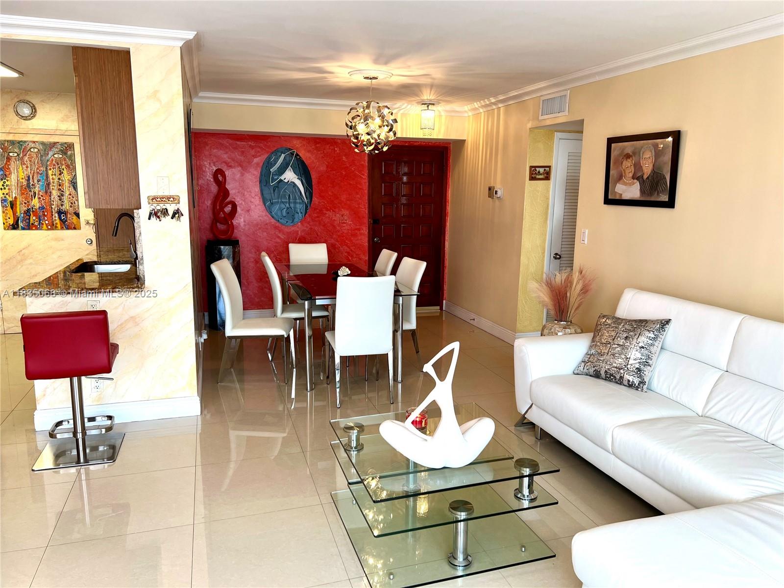430 Golden Isles Dr 504