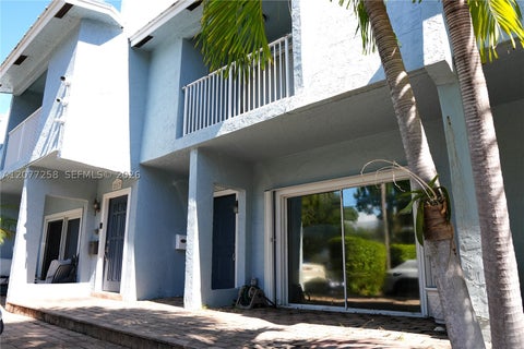 Photo of 2119 NE 44th St, Lighthouse Point, FL 33064 (MLS # A12077258)