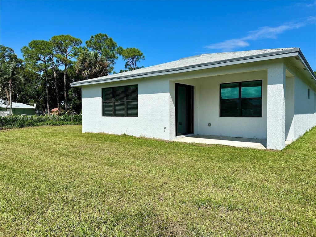 Photo of 6903 Salerno Rd, Fort Pierce, FL 34951 (MLS # A11672891)