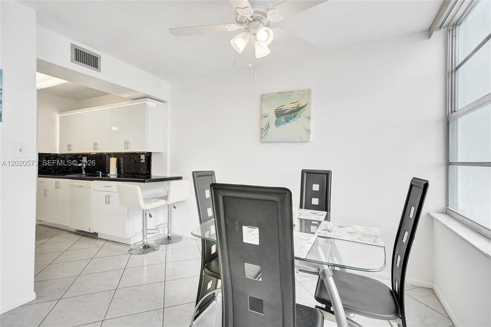 WINSTON TOWERS 400 CONDO - Residential