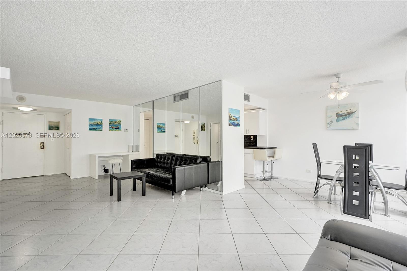 WINSTON TOWERS 400 CONDO - Residential