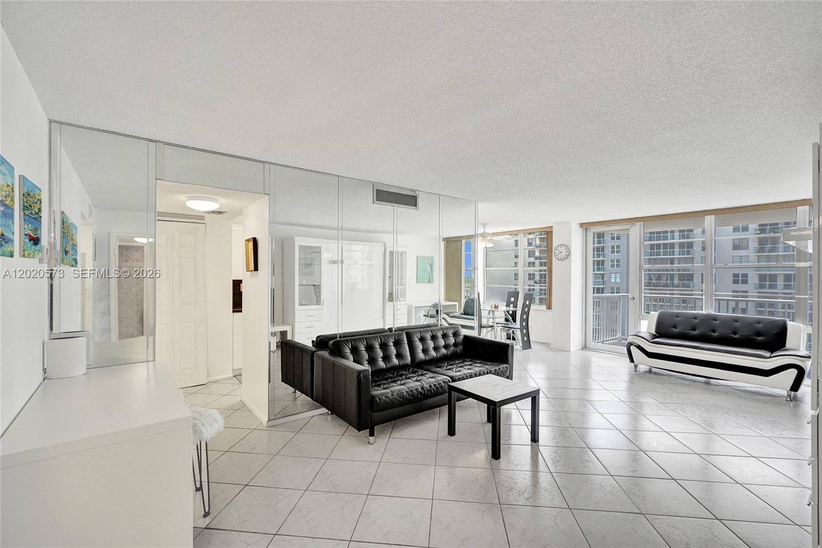 WINSTON TOWERS 400 CONDO - Residential