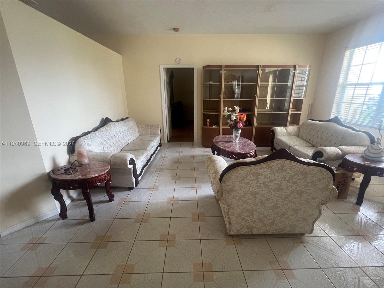 OLIVE TREE PAR 6B - Residential