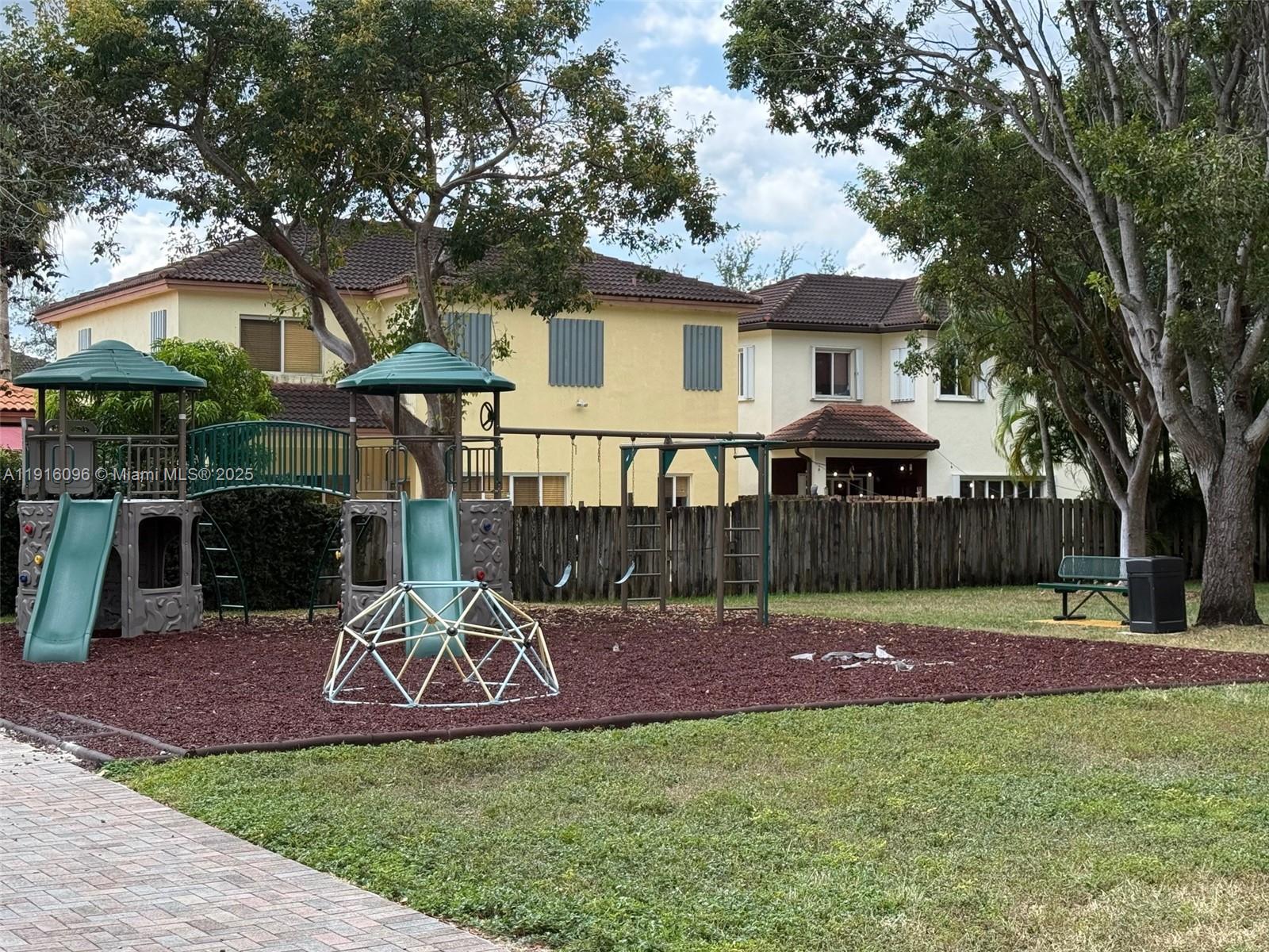 PARK LAKES SEC 3 - Residential