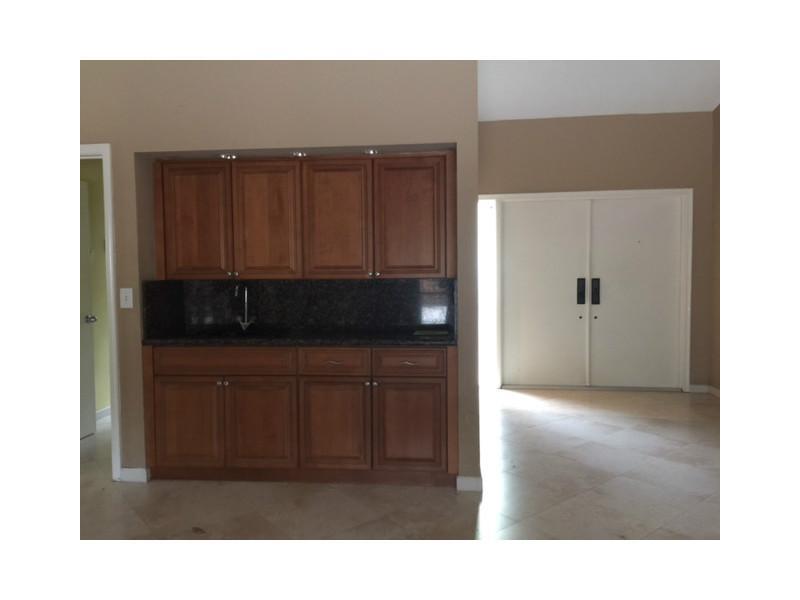 WOODMONT - Residential