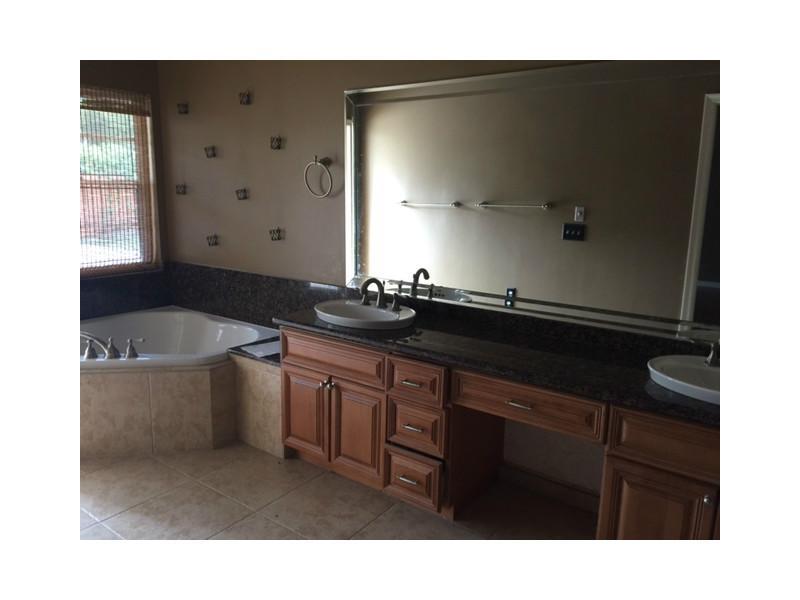 WOODMONT - Residential