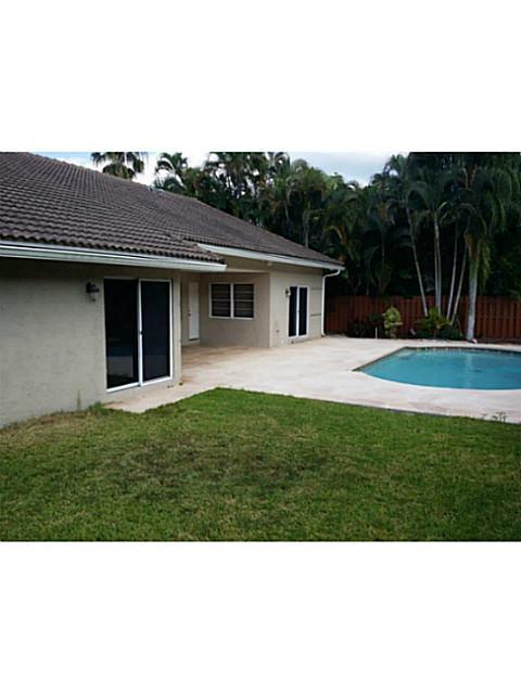 WOODMONT - Residential