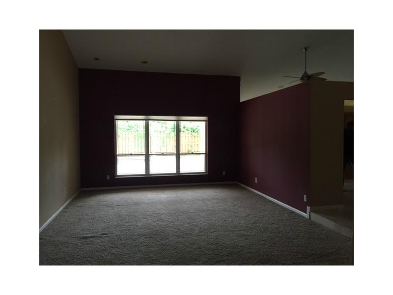 WOODMONT - Residential