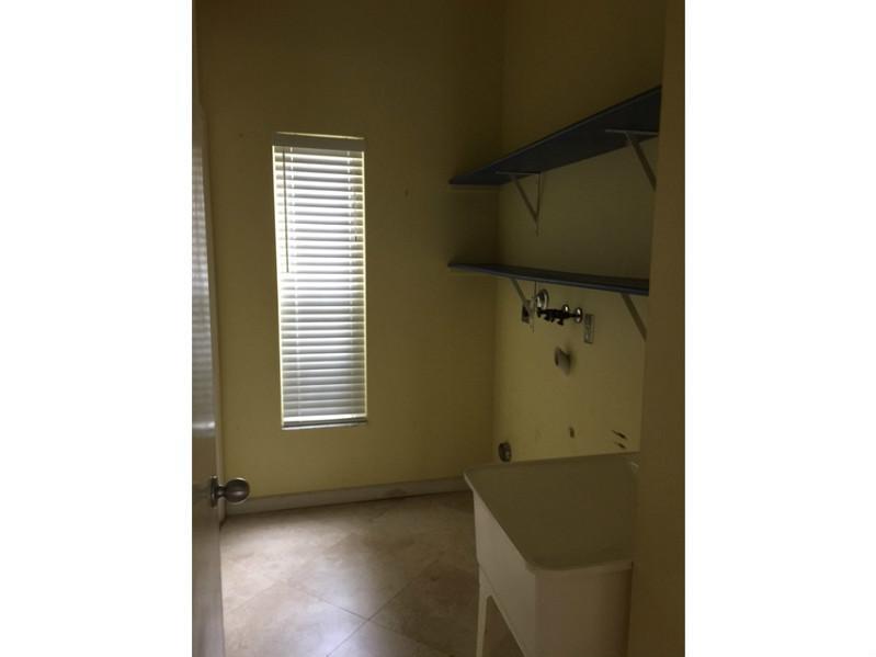 WOODMONT - Residential