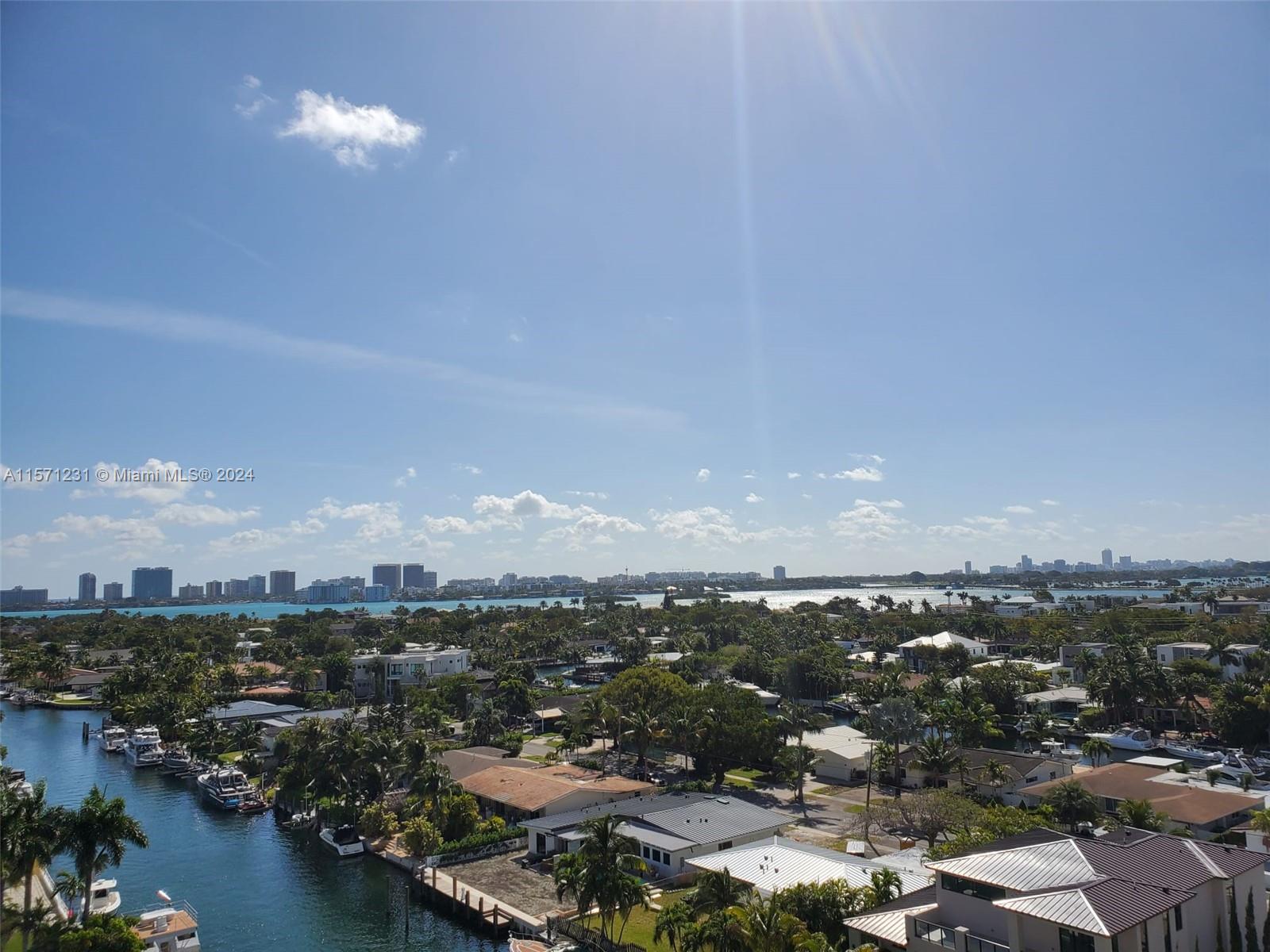 VECINO DEL MAR CONDO - Residential Lease